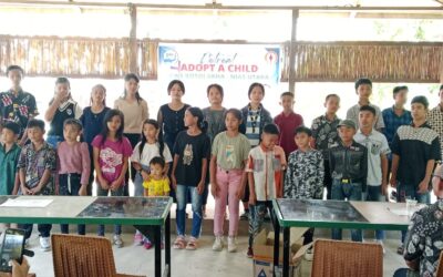Liburan Anak Adopt-A-Child Di Nias