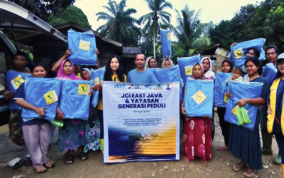 Bantuan untuk Korban Banjir Aceh Tamiang Bersama JCI East Java