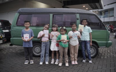 Pembagian 750 Buku Tulis, Hasil Donasi Campaign #RayakanPeduliBerbagi11Ribu